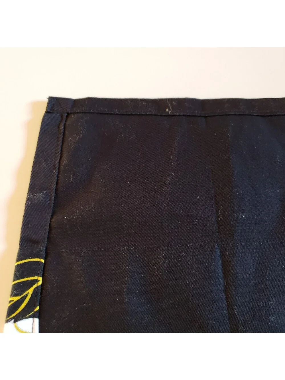 Black and Yellow Cloth Placemats Tropical Hawaii Tiki 17x13 QTY 4 Hibiscus Palm